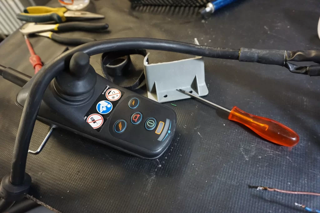 Akülü Sandalye Joystick Tamiri